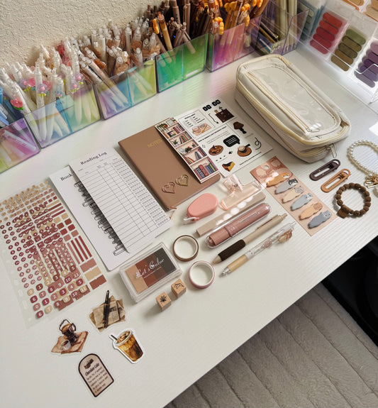 🕊️🙈aesthetic stationery set…